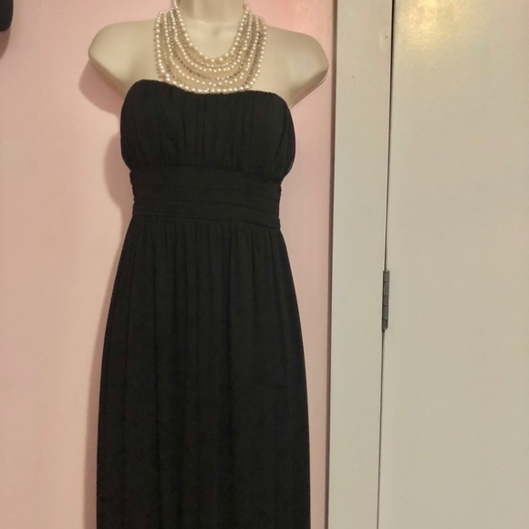 Pearl Jeweled Necklace Halter Mesh Gown - Picture 2 of 8